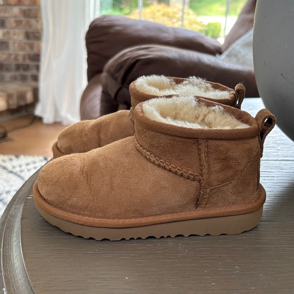Ugg Classic Ultra Mini Toddler